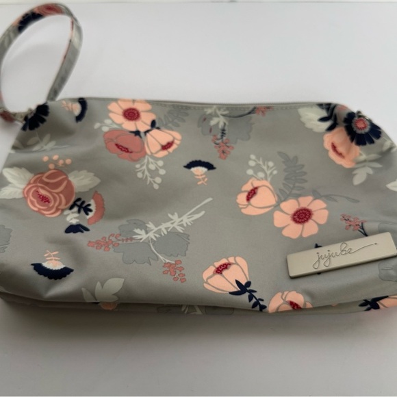 Jujube Classic - Be Quick wallflower clutch - Picture 5 of 11